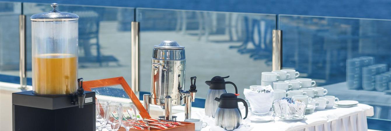 Royal Blue Hotel Dubrovnik Luaran gambar A coffee machine